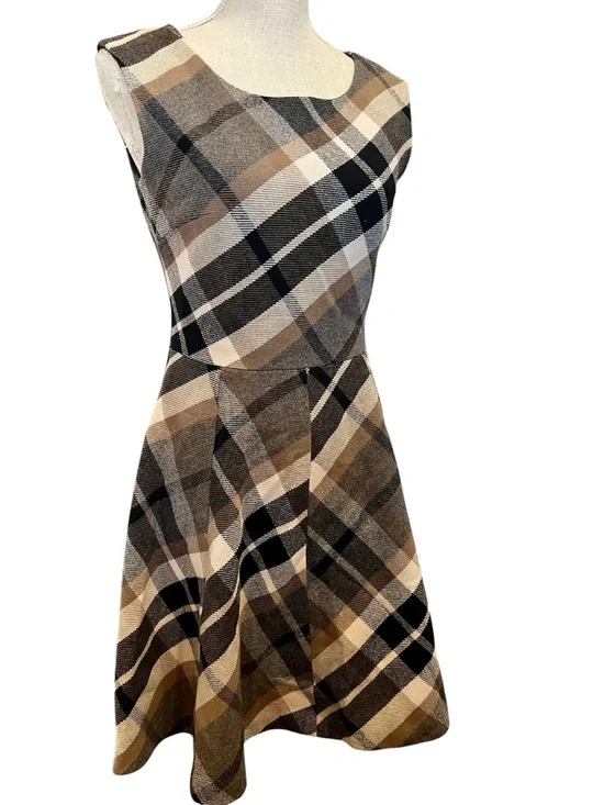 Burberry Sleeveless Plaid Midi Dress in Beige, Black and Brown - Picture 7 of 7